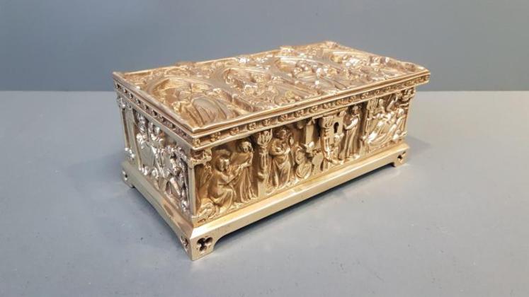 Victorian Cast Brass Jewel Casket - Image 6