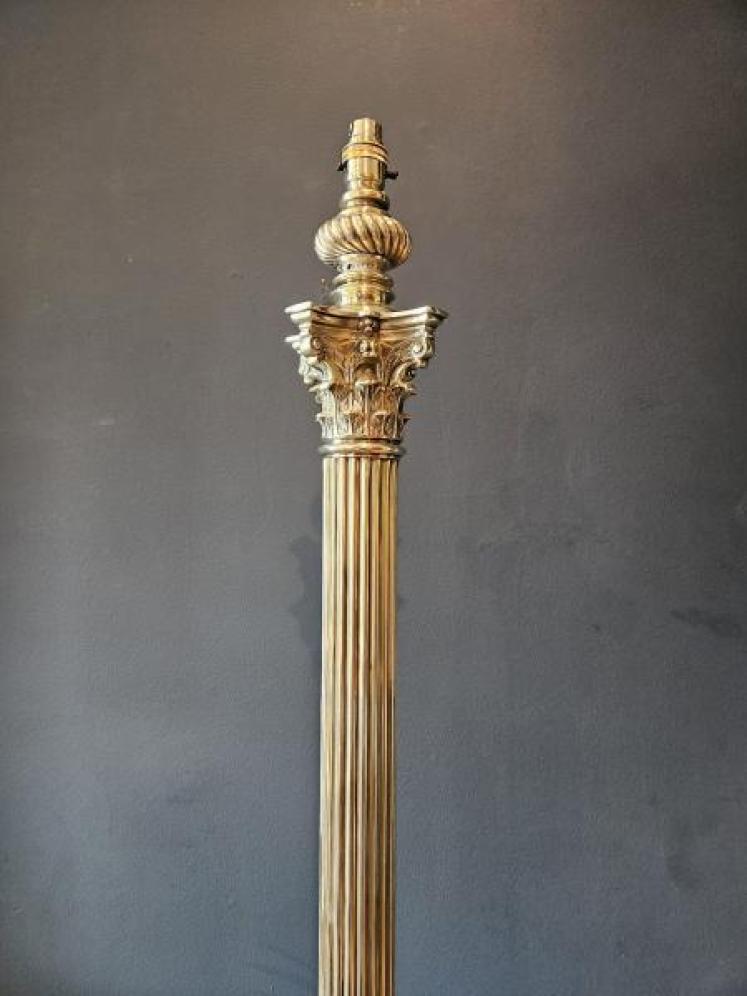 Outstanding Quality Victorian Brass Lamp Standard - Image 6