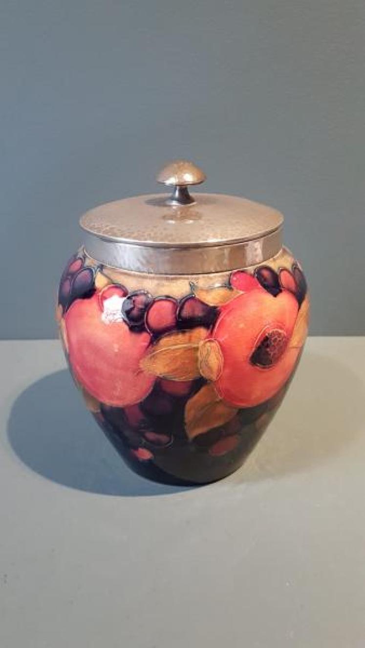 Moorcroft Pomegranate Jar and Cover - Image 1