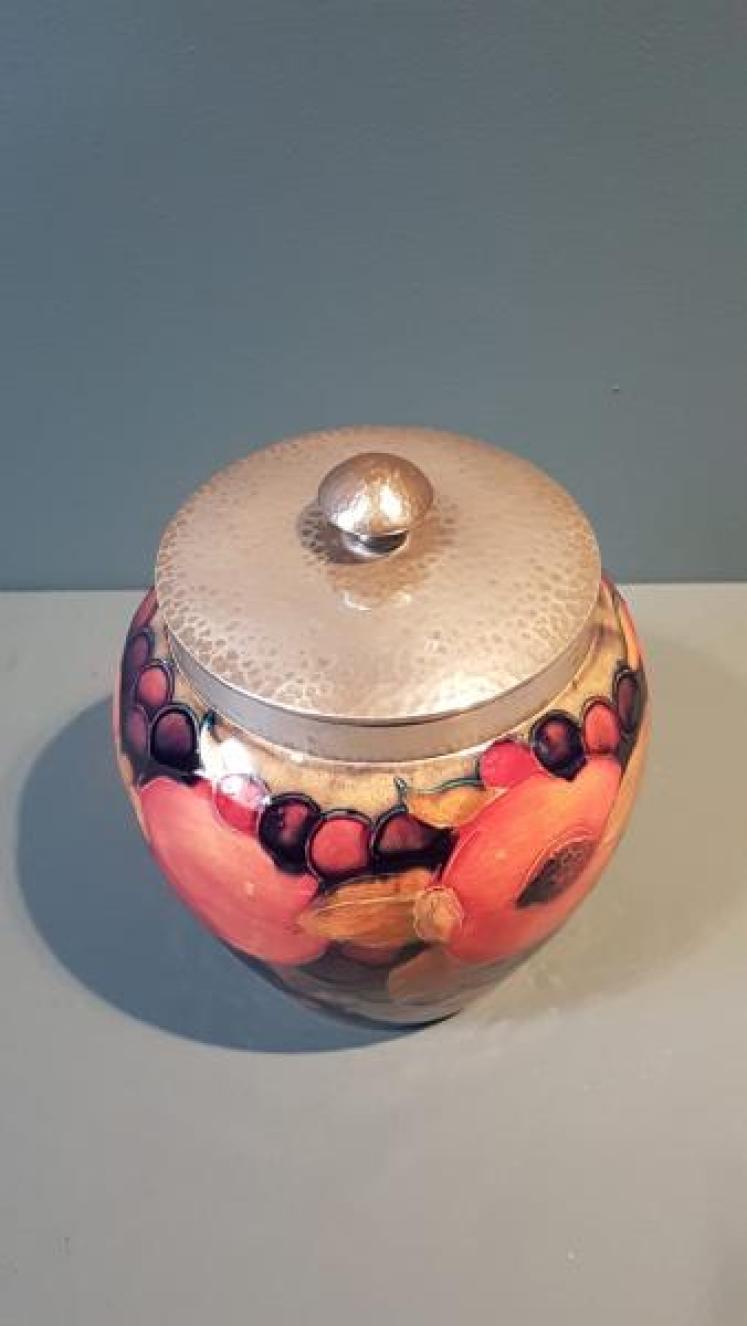 Moorcroft Pomegranate Jar and Cover - Image 6