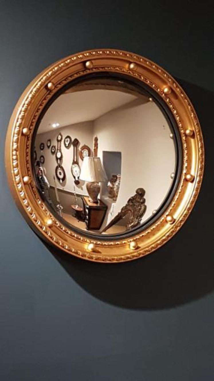 1920's Timber Gilt Convex Mirror  - Image 1