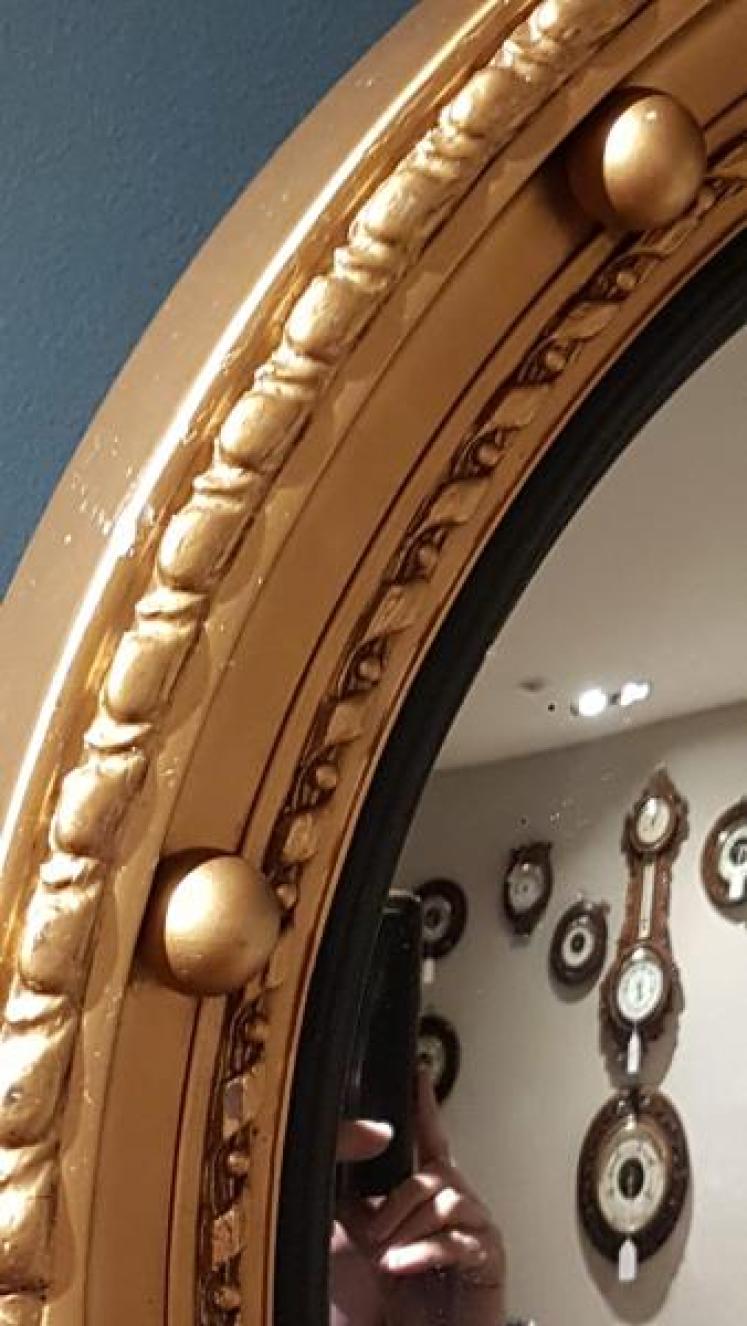 1920's Timber Gilt Convex Mirror  - Image 4