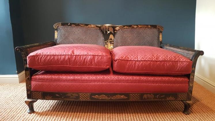 Edwardian Chinoiserie Decorated Bergere Suite - Image 2
