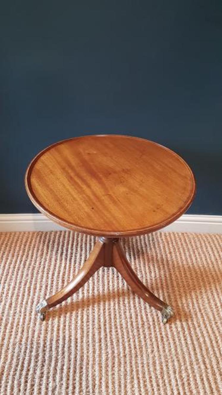 Regency Low Proportioned Lamp Table - Image 5