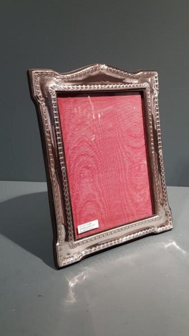 Edwardian Silver Photo Frame - Image 5