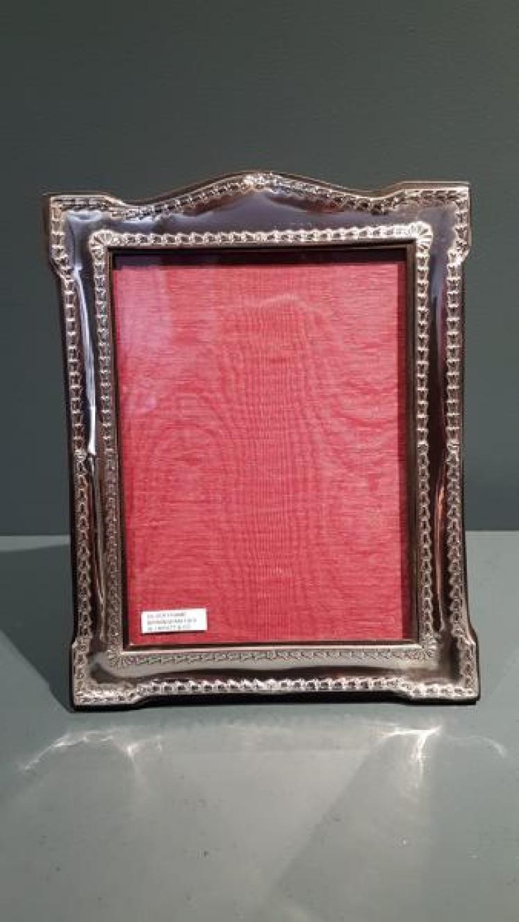 Edwardian Silver Photo Frame - Image 6
