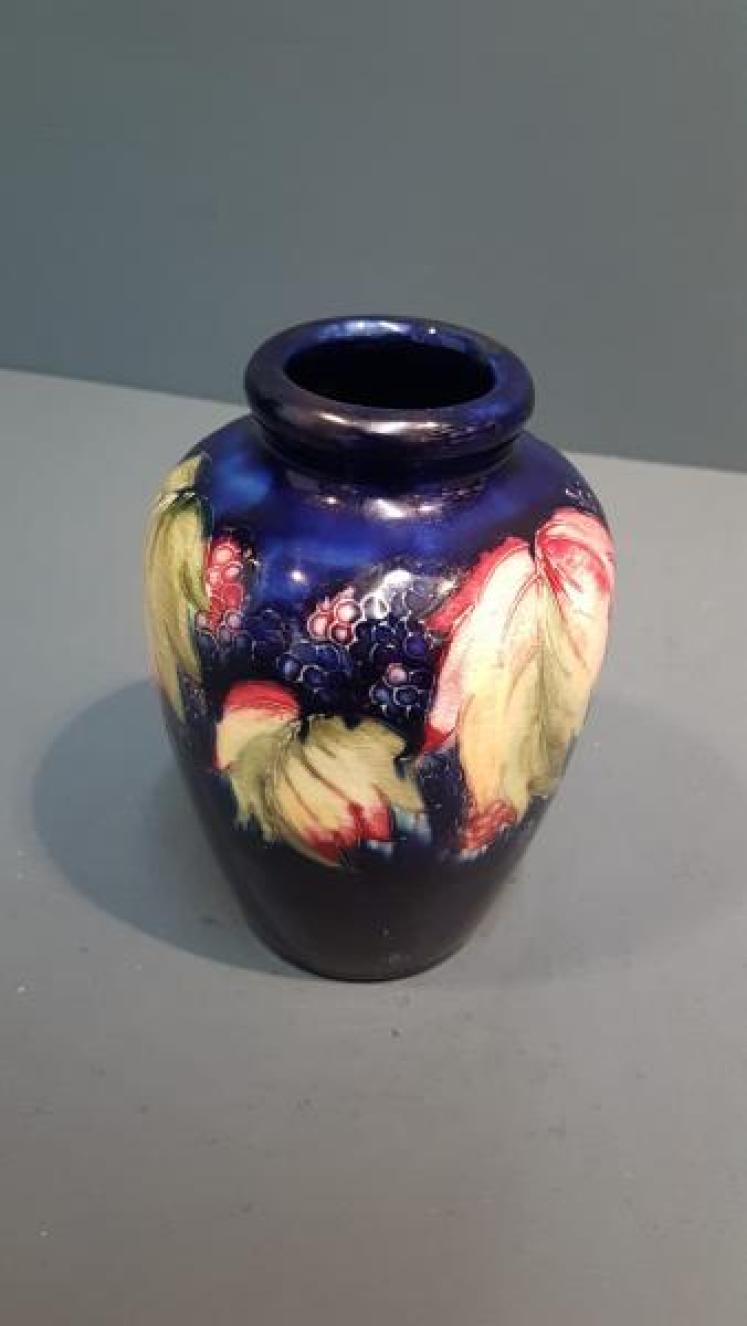 Moorcroft Leaf and Blackberries Vase - Image 2