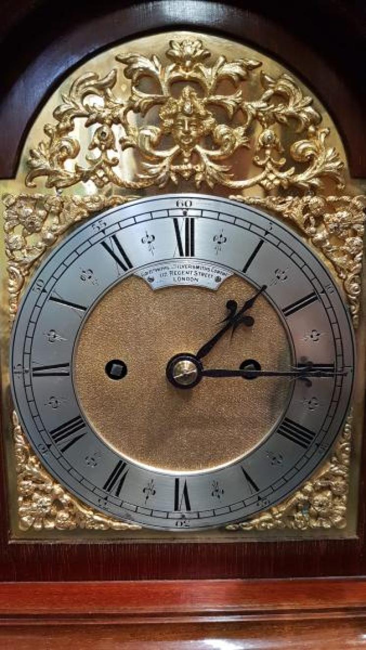 Victorian Bracket Clock by Goldsmiths & Silversmiths - Image 4