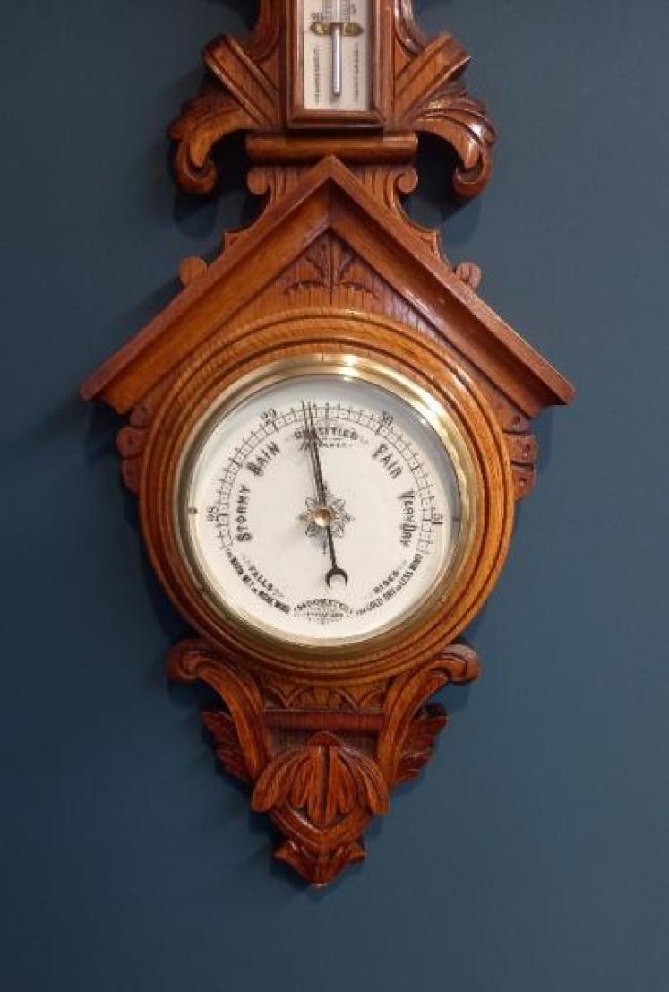 Victorian Polished Golden Oak Banjo Barometer - Image 2
