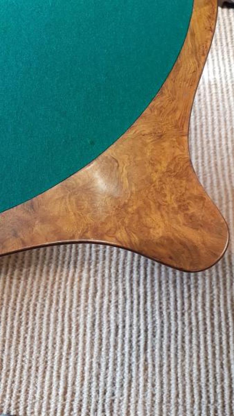 Superior Quality Victorian Burr Walnut Fold Over Gaming Table - Image 5