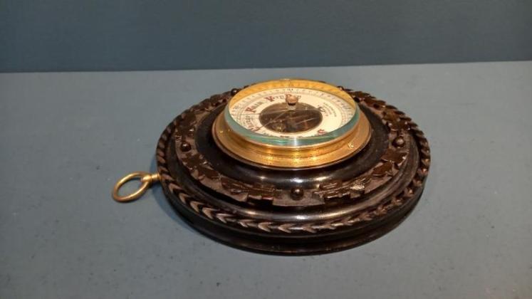 Victorian Ebony Cased Aneroid Barometer - Image 4