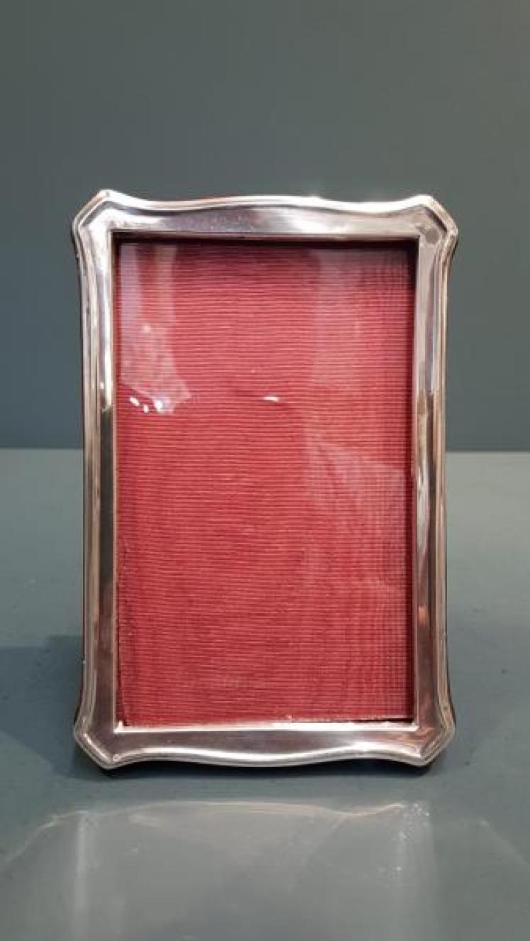 George V Silver Photo Frame - Image 1