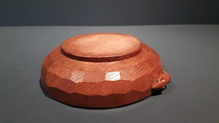 Superb 1950's 6" Mouseman Nut Bowl - Image 6