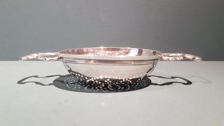 Early George II Silver Lemon Squeezer - Image 1
