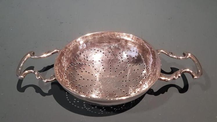 Early George II Silver Lemon Squeezer - Image 4