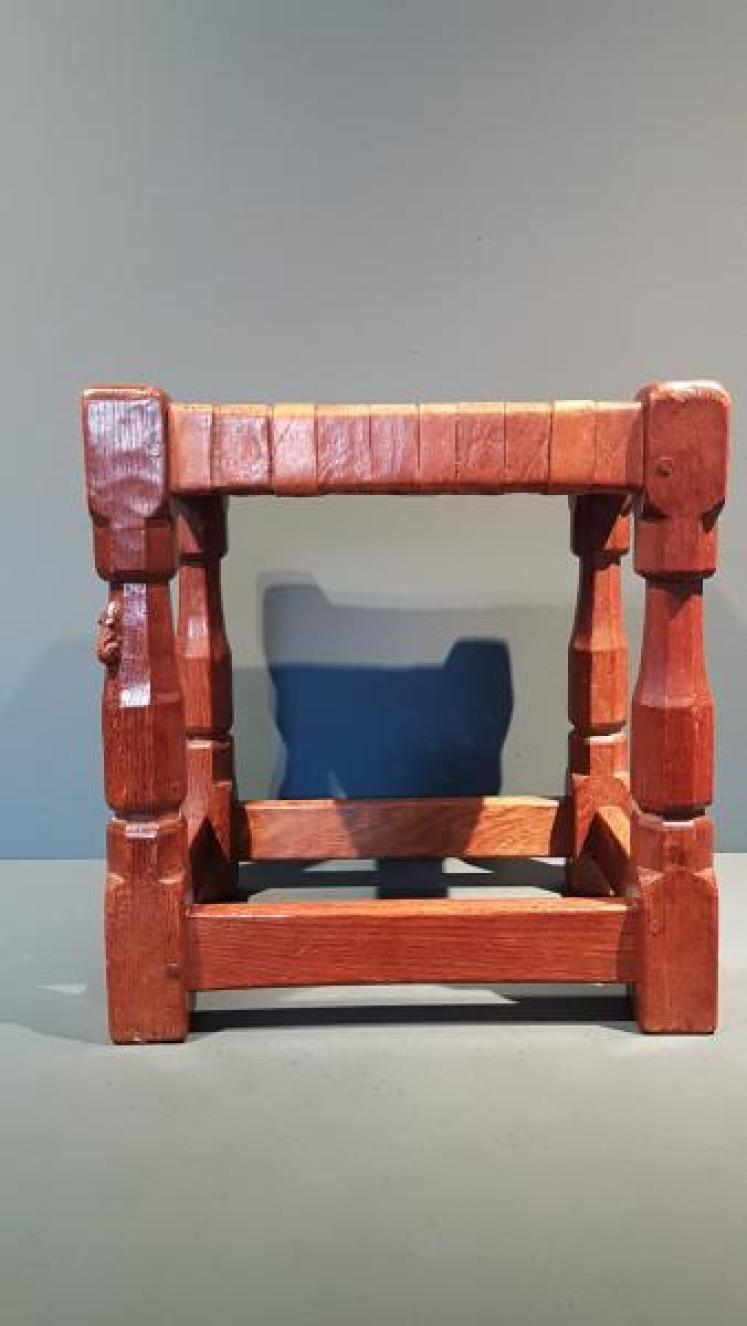 1940's Mouseman Leather Top Stool - Image 7