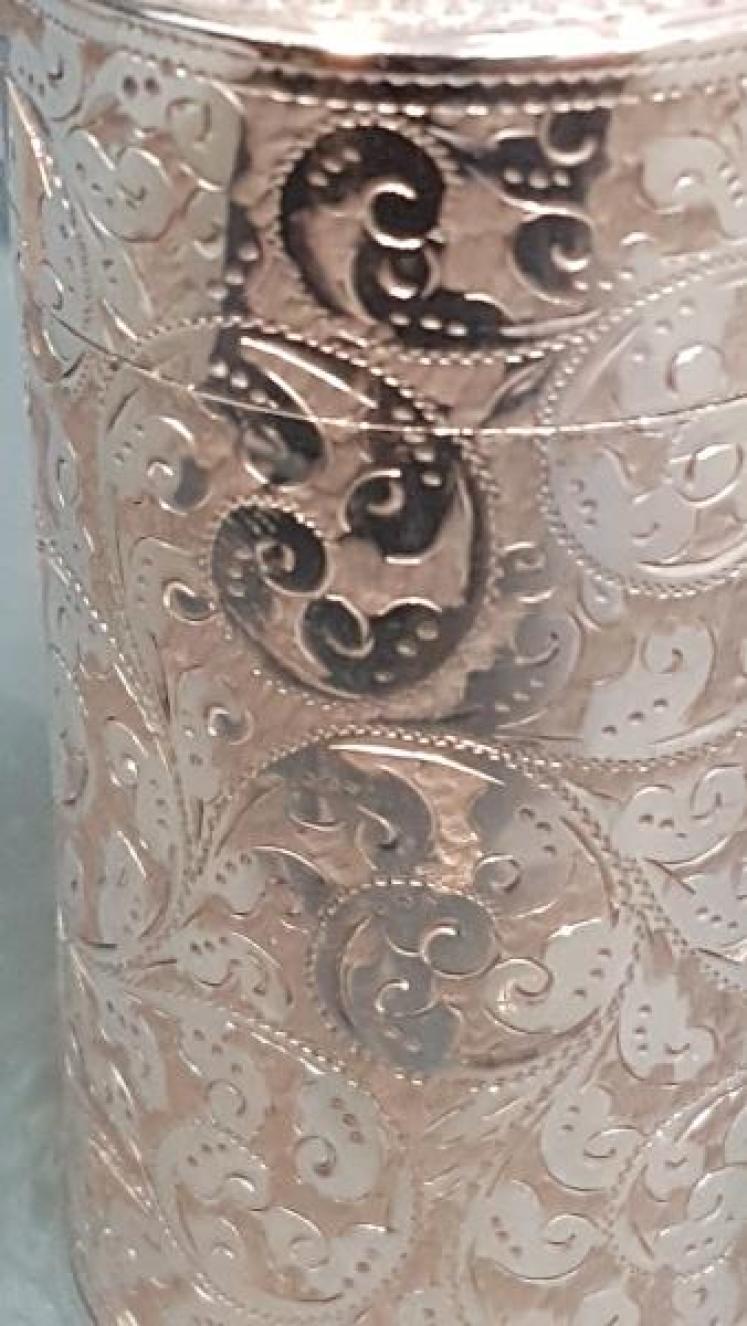 Victorian Engraved Silver Scent Bottle - Image 7