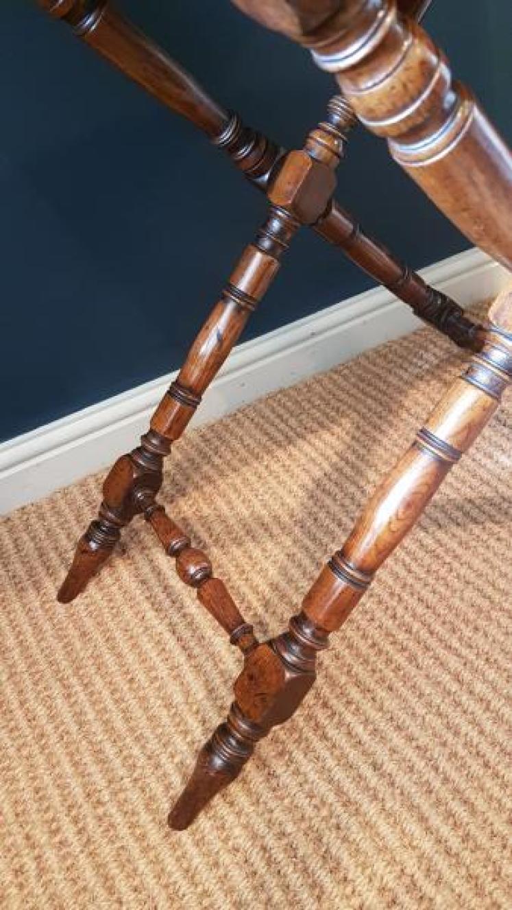 Victorian Country House Oak Drop Side Butlers Tray and Stand - Image 4
