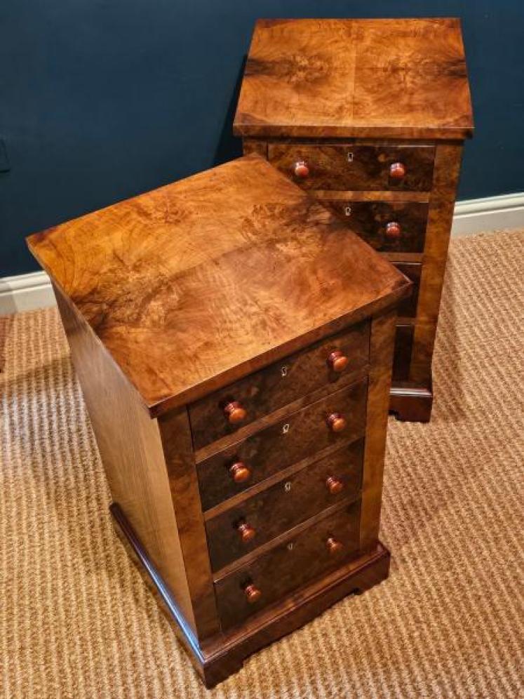 Matching Pair of Victorian Burr Walnut Bedside Chests - Image 7