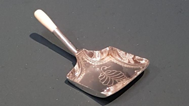 Georgian Silver Tea Scoop  - Image 1