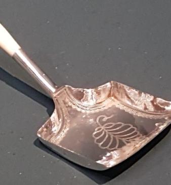 Georgian Silver Tea Scoop 