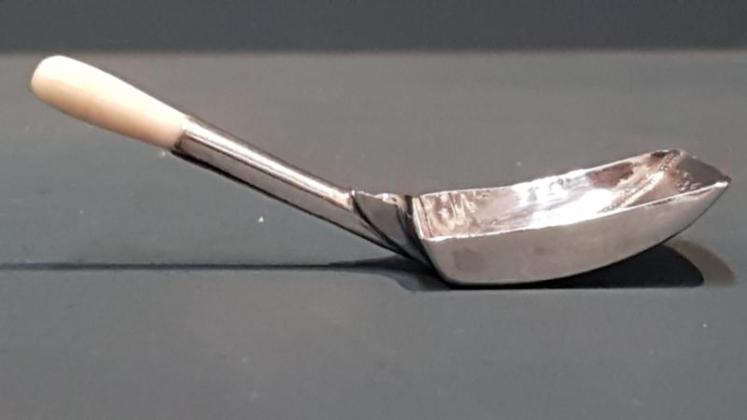 Georgian Silver Tea Scoop  - Image 4