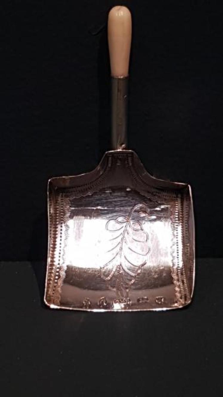 Georgian Silver Tea Scoop  - Image 6