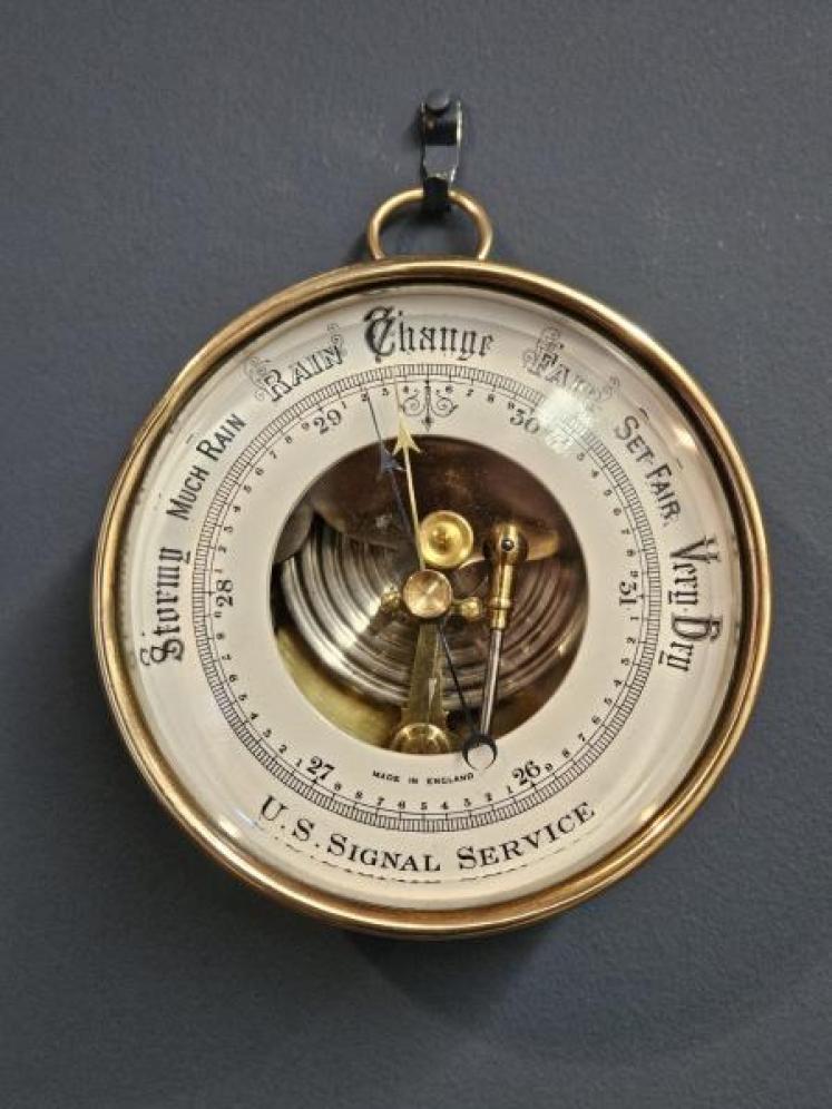 Edwardian US Signal Service Barometer  - Image 1