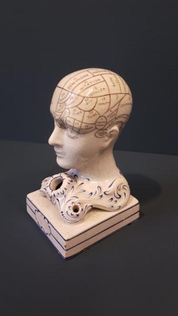 Victorian Bridges Phrenology Head Pen & Ink Stand  - Image 2