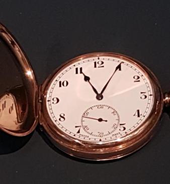 Immaculate 9ct Gold Hunter Pocket Watch