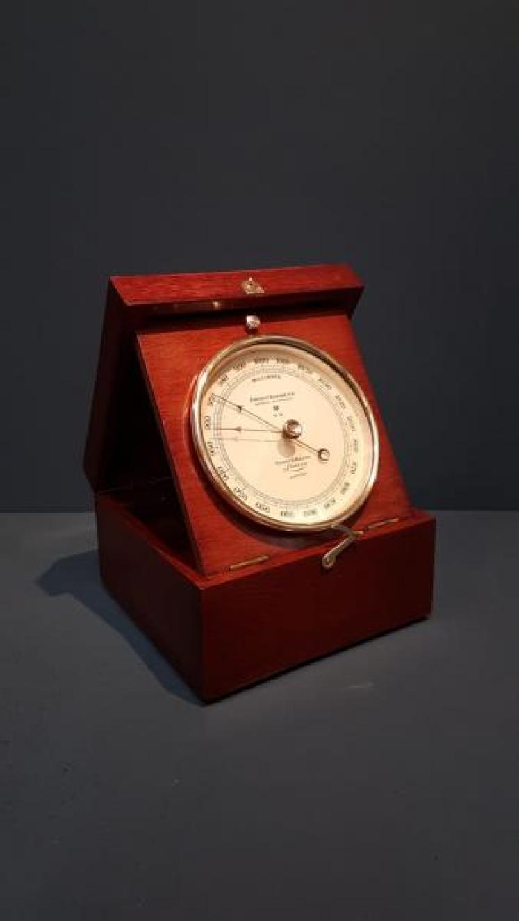 Short & Mason Military Presentation Barometer - Image 1