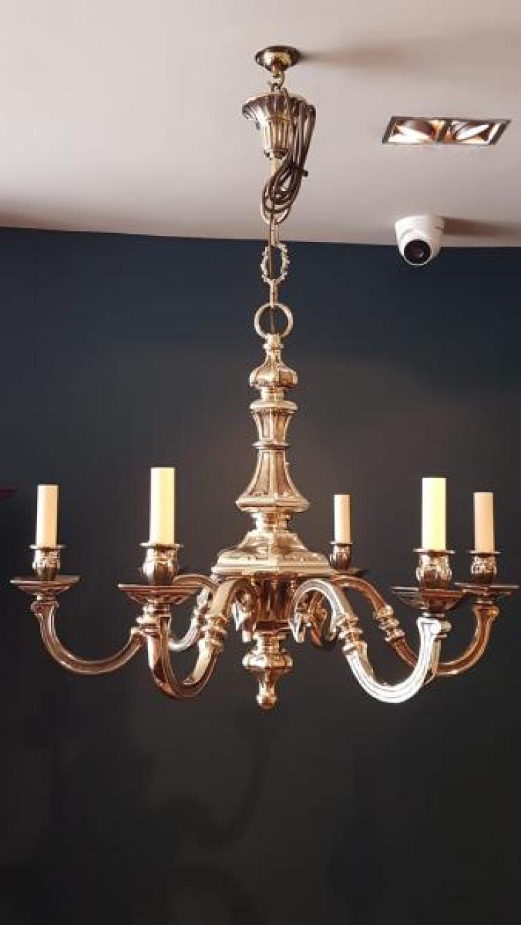 Impressive Edwardian Cast Brass Six Arm Chandelier  - Image 1