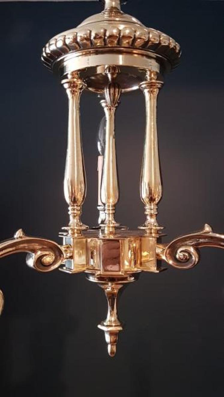 Small Edwardian Cast Brass 3 Arm Chandelier  - Image 4