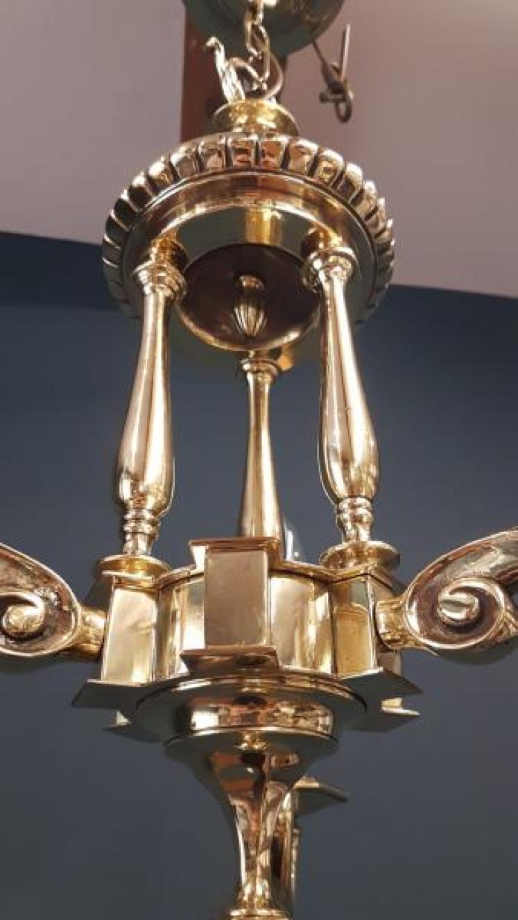Small Edwardian Cast Brass 3 Arm Chandelier  - Image 7