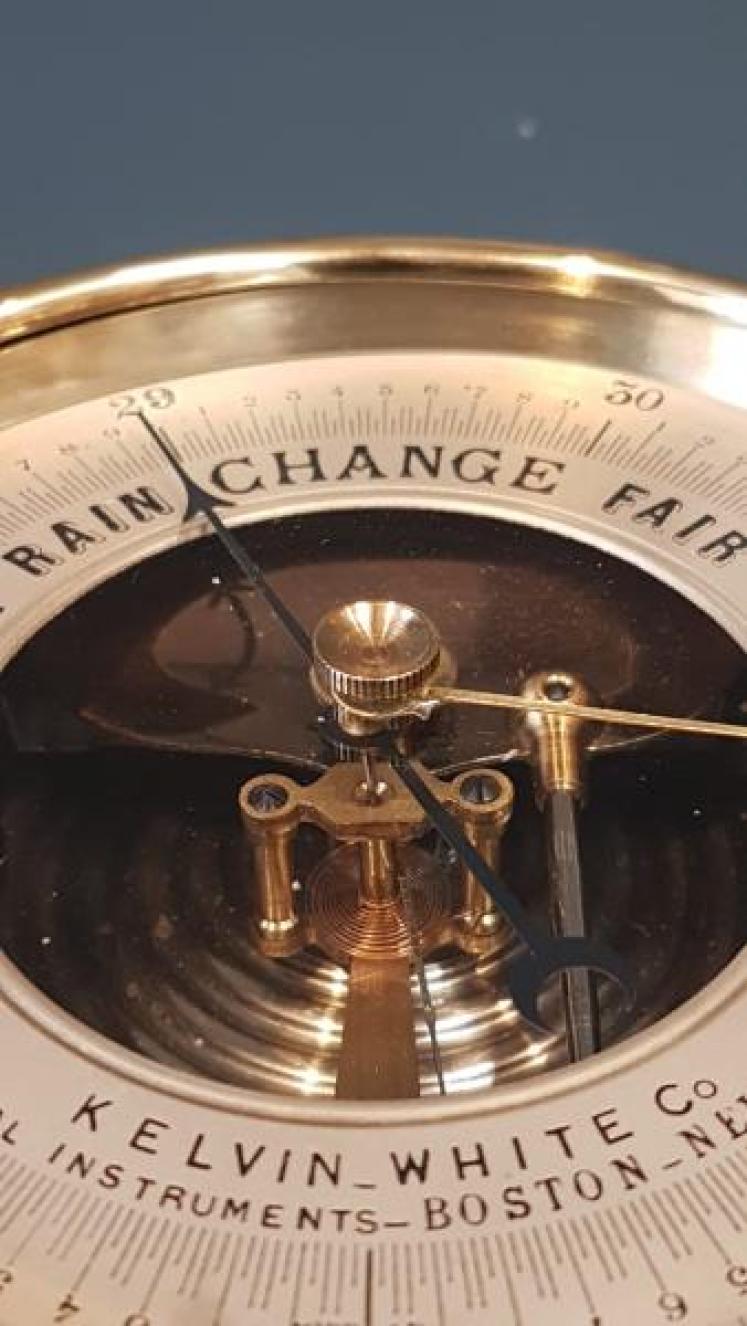 Victorian Marine Bulk Head Barometer - Image 7