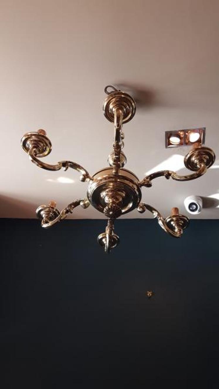 Edwardian Six Arm Light Fitting - Image 4