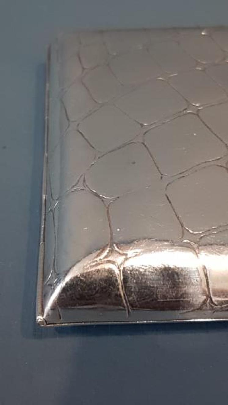 Edwardian Silver Crocodile Skin Design Cheroot Case  - Image 3