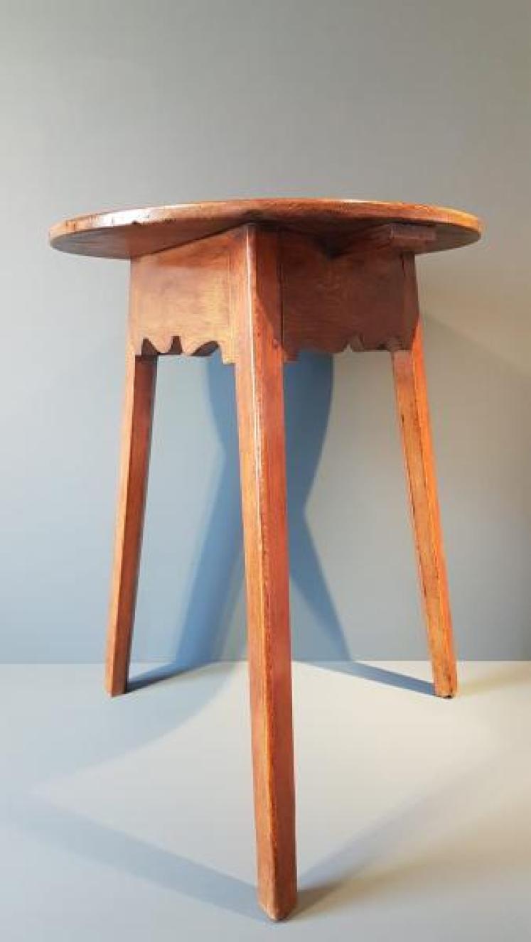 George IIl Ash Cricket Table - Image 3