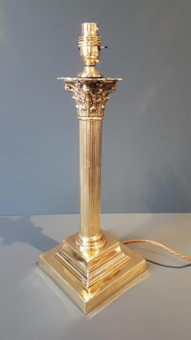 Edward Brass Corinthian Column Table Lamp  - Image 4
