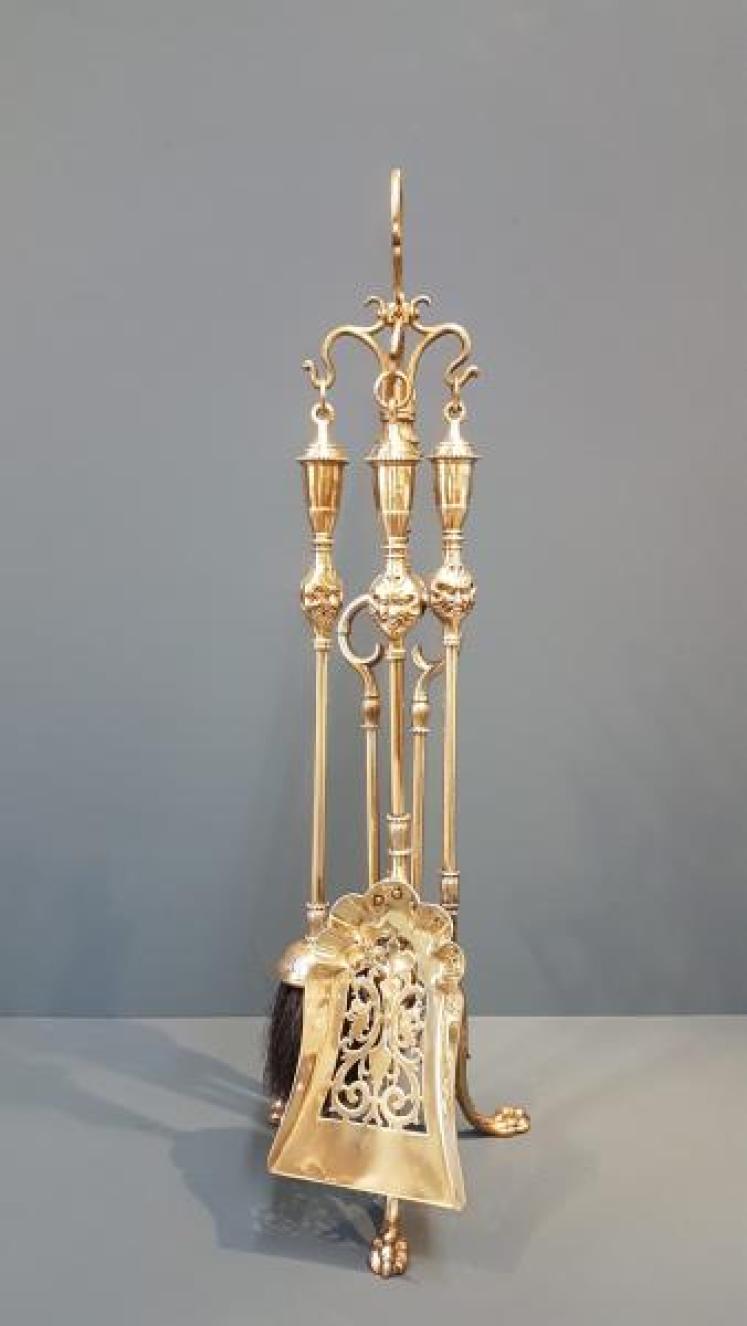Superb Victorian Brass Fireside Companion Set - Image 1
