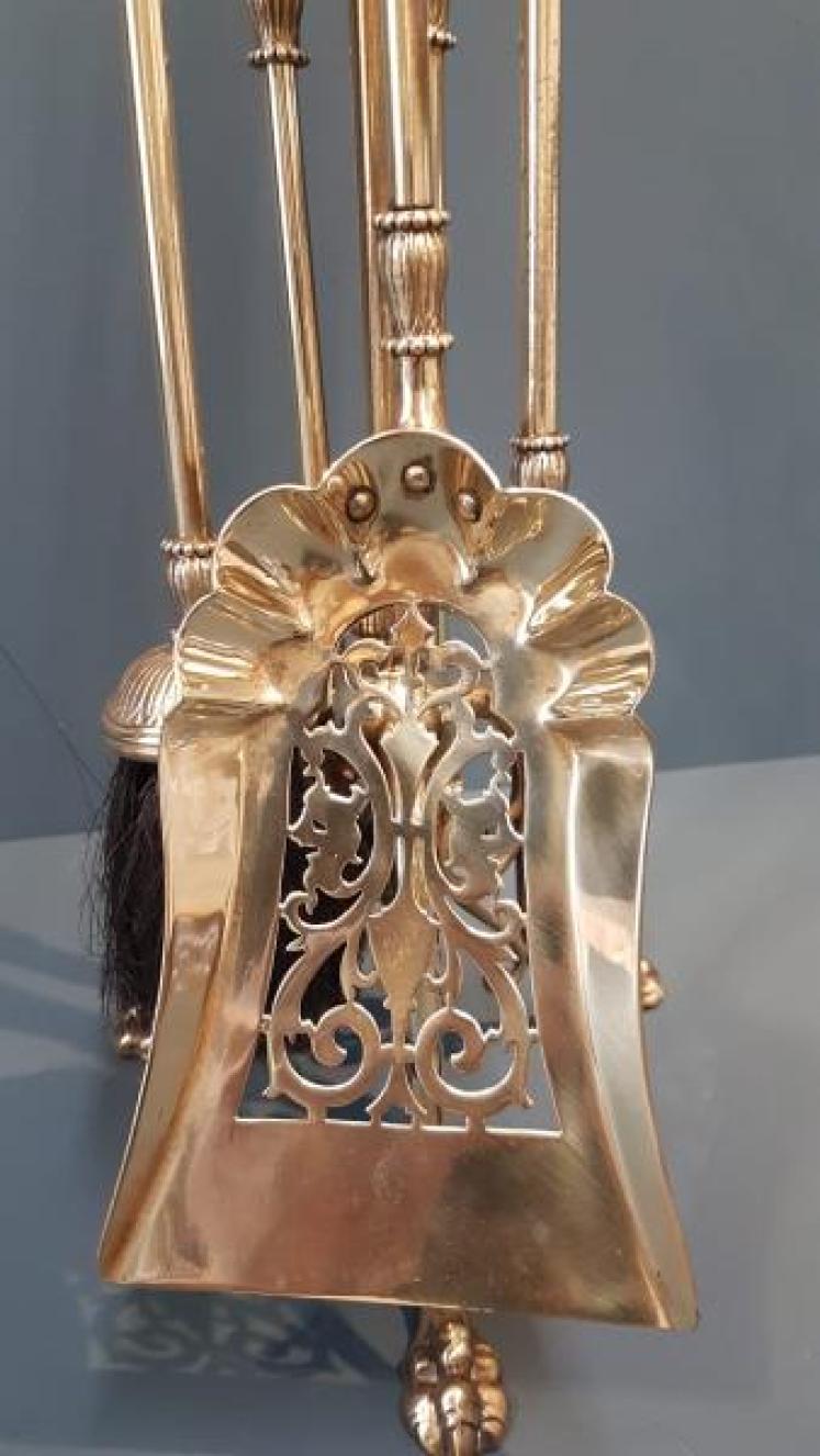Superb Victorian Brass Fireside Companion Set - Image 2