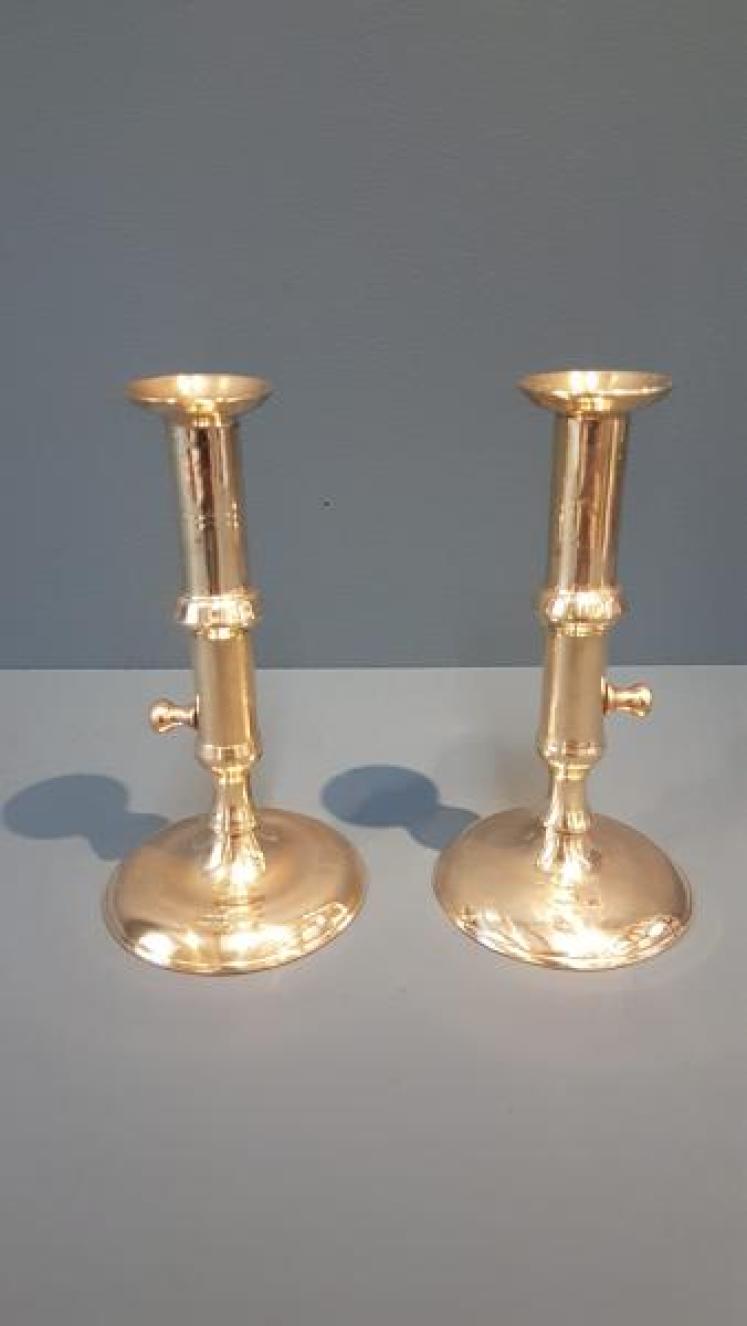 Pair of George III Brass Candlesticks with Pushers - Image 1