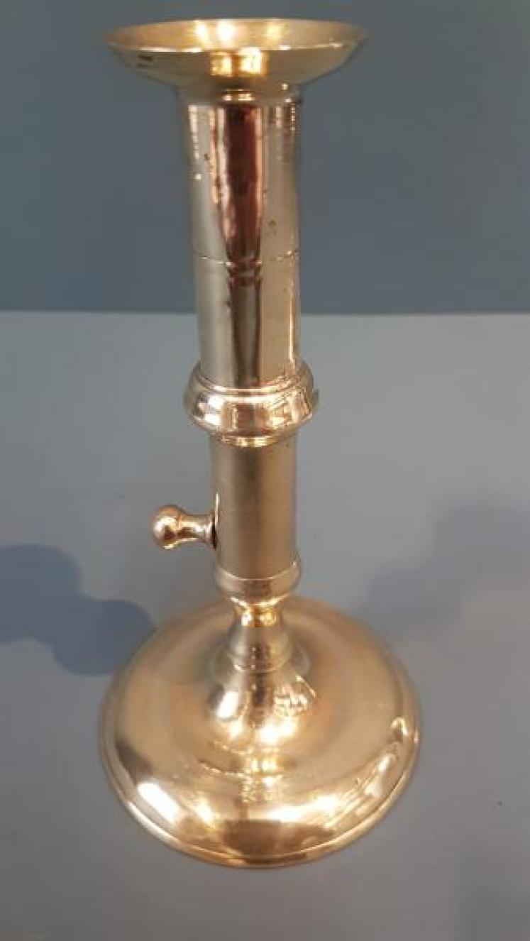 Pair of George III Brass Candlesticks with Pushers - Image 6