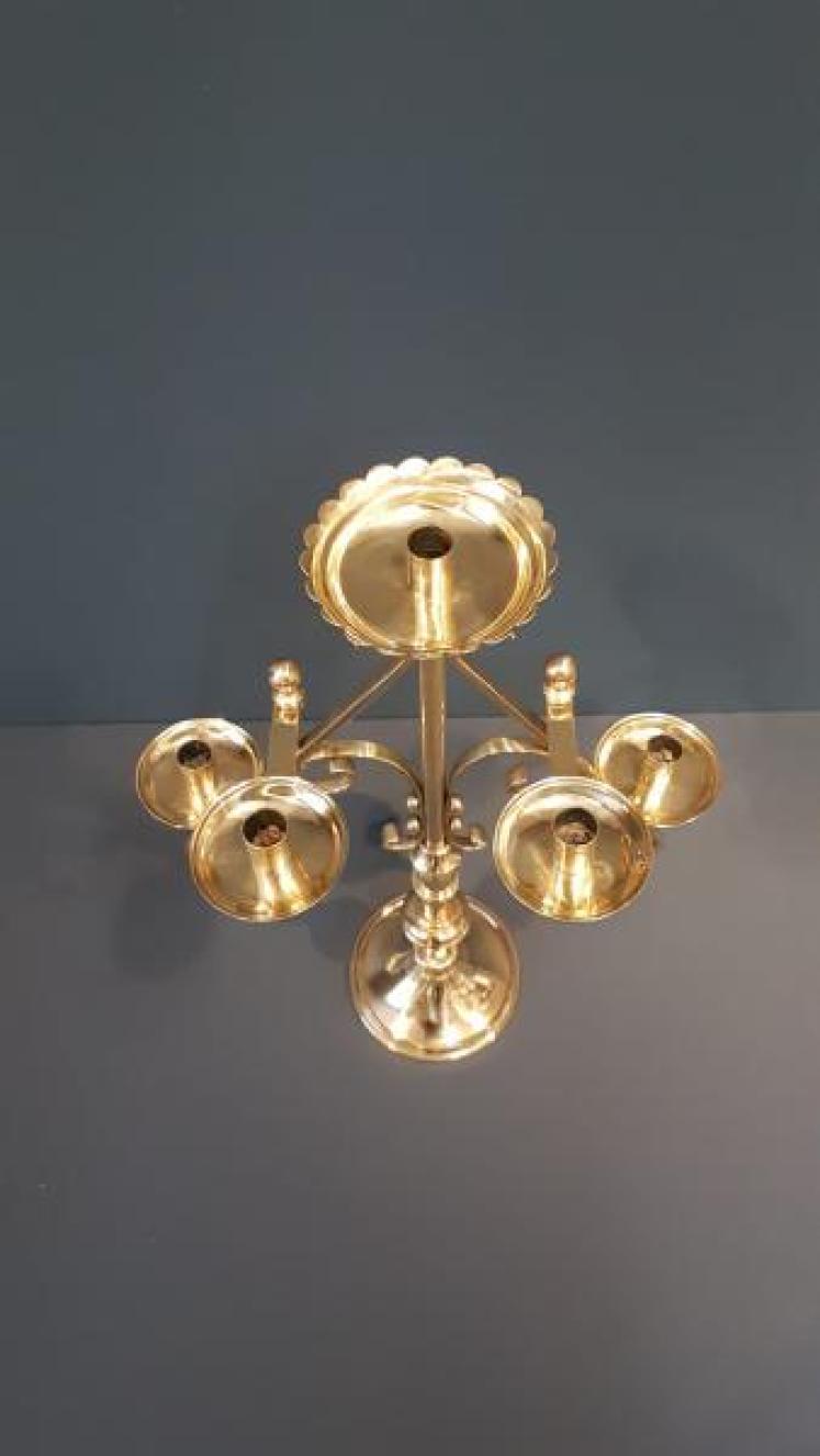 Pair of Victorian Adjustable Brass Candelabra - Image 5