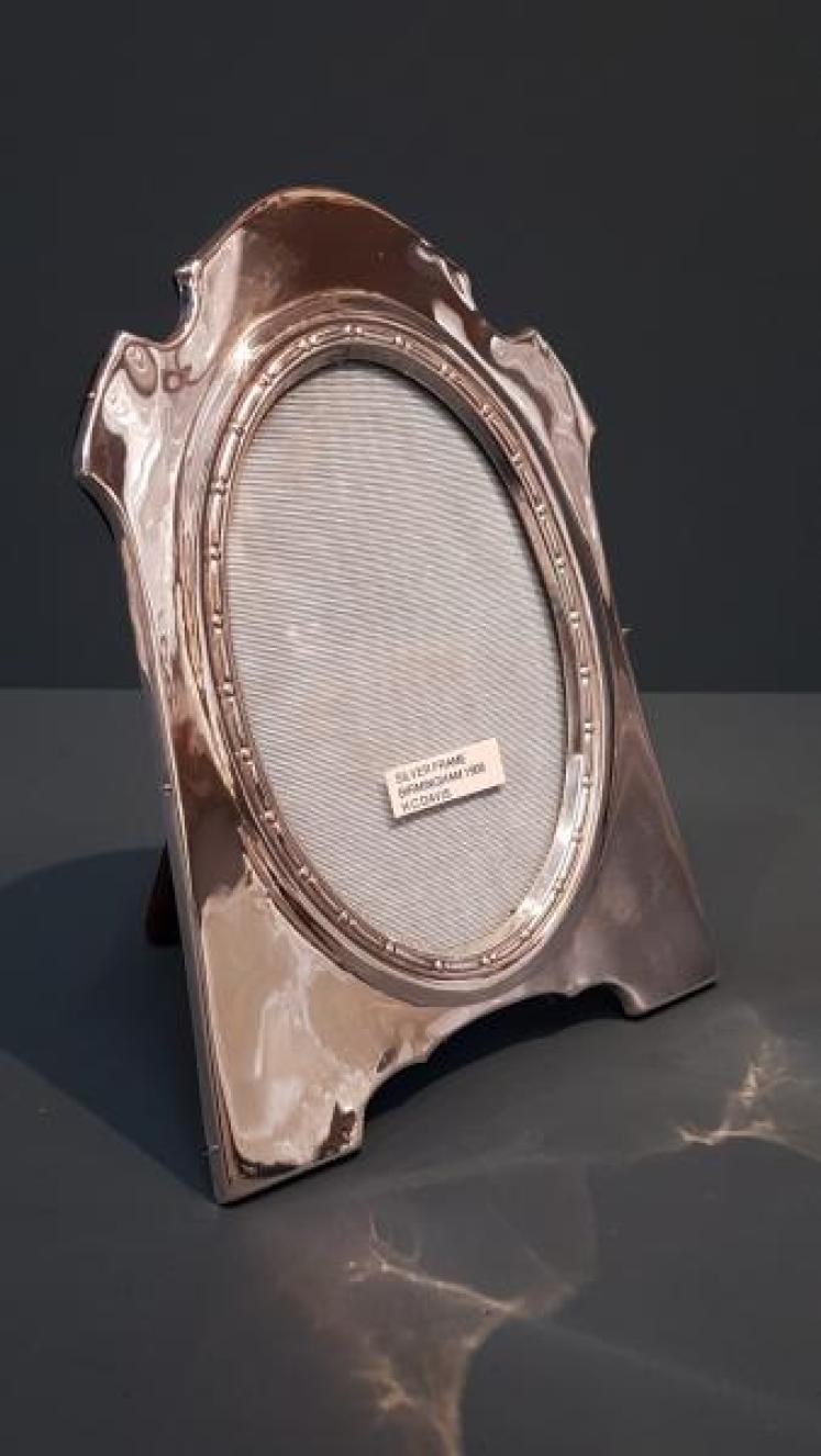 Edwardian Silver Photo Frame  - Image 5