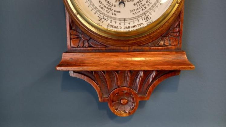 Small Victorian Oak Yorkshire Banjo Barometer - Image 7