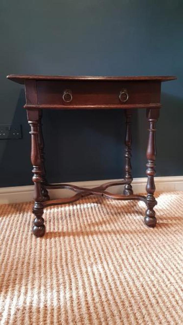Superb George I Oak Side Table - Image 2