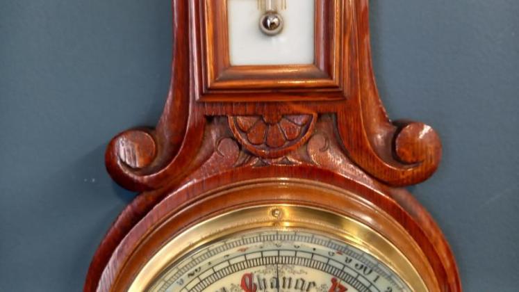 Victorian Oak Visible Works Banjo Barometer - Image 5