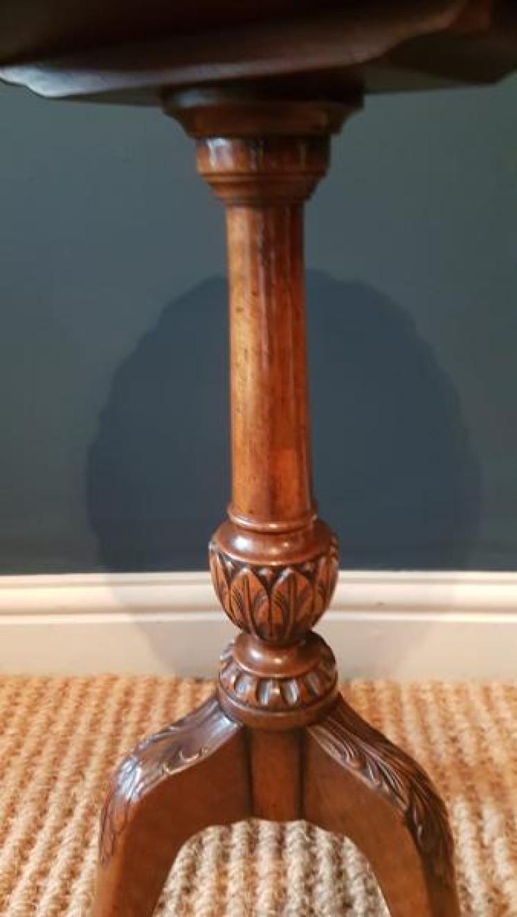 Quality Victorian Walnut Wine Table - Image 5