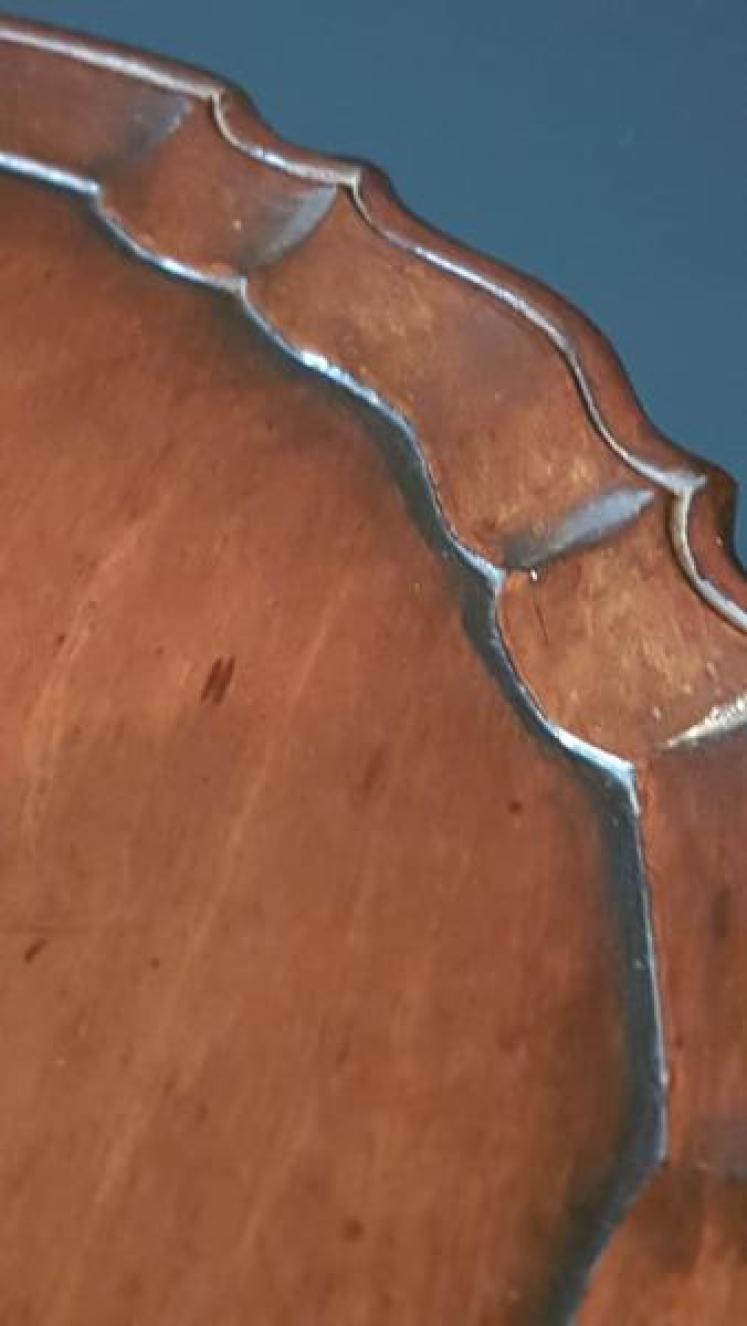 Quality Victorian Walnut Wine Table - Image 7